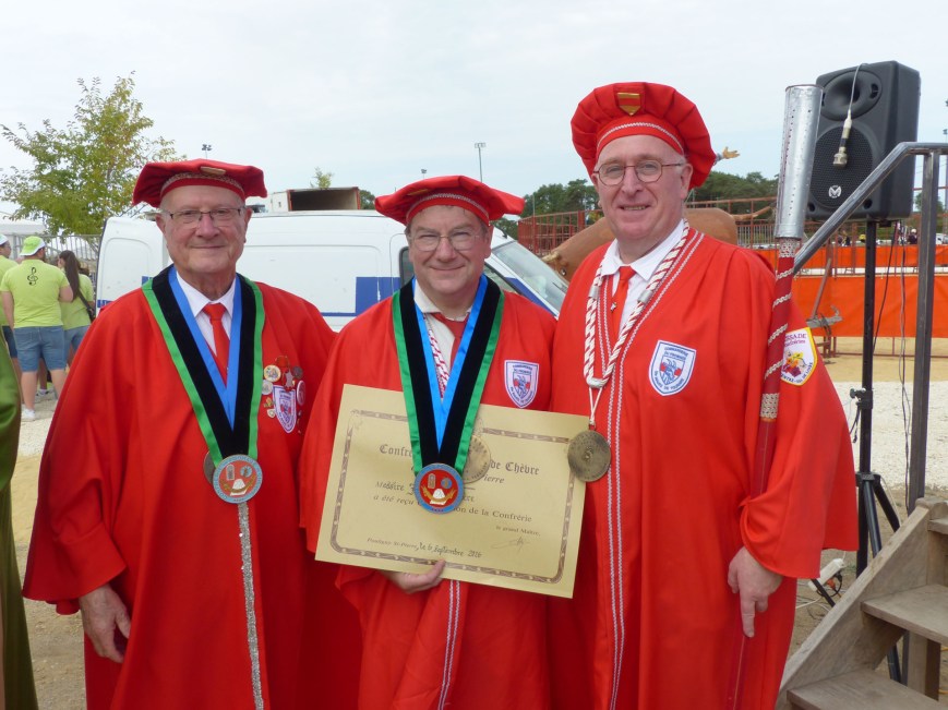 Centième Chapitre de La Confrérie des Compagnons du Pouligny Saint Pierre